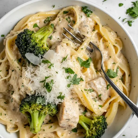 Chicken and Broccoli Alfredo recipe